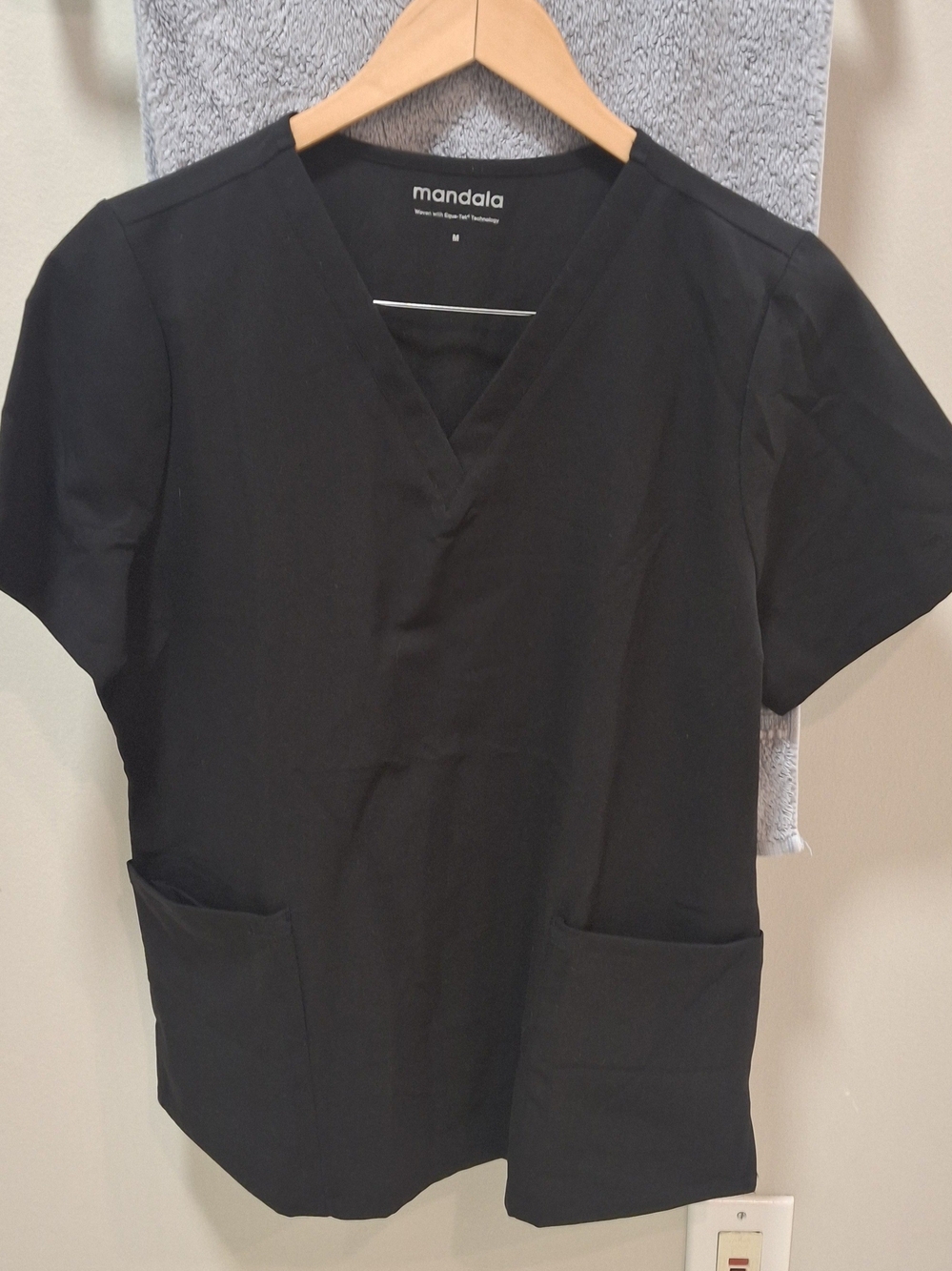 Mandala Black V-Neck Short Sleeve Scrub Top